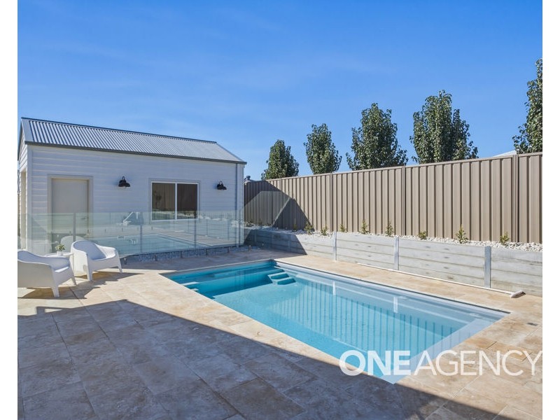 253 MUTTAMA PARADE, Gobbagombalin NSW 2650