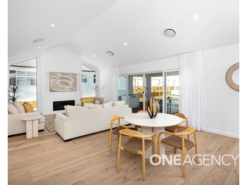 14 BURT STREET, Gobbagombalin NSW 2650