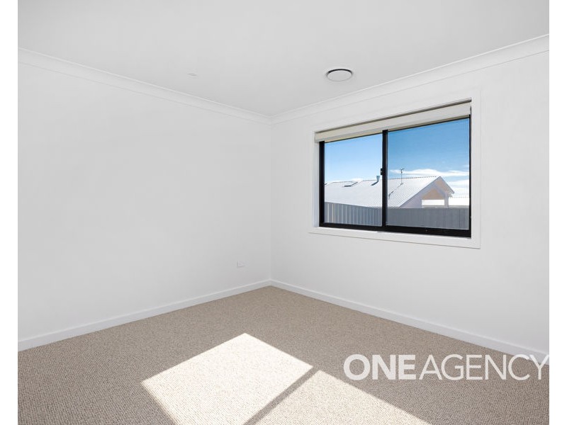 3 LAWRENCE AVENUE, Gobbagombalin NSW 2650