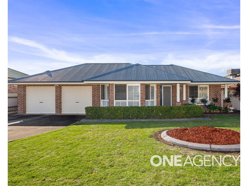6 WOOMERA PLACE, Glenfield Park NSW 2650