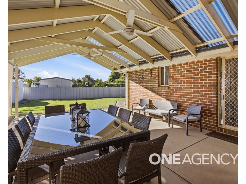 6 WOOMERA PLACE, Glenfield Park NSW 2650