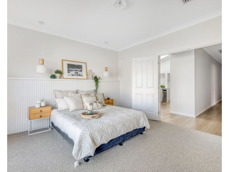 240 MUTTAMA PARADE, Gobbagombalin NSW 2650
