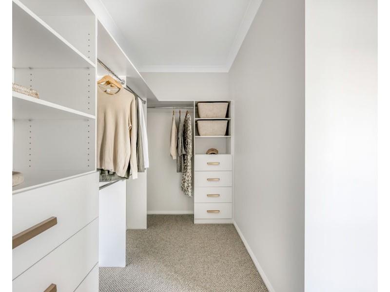 240 MUTTAMA PARADE, Gobbagombalin NSW 2650