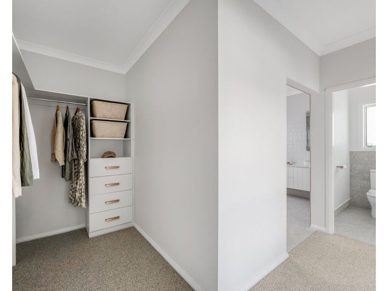240 MUTTAMA PARADE, Gobbagombalin NSW 2650