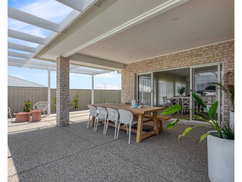 240 MUTTAMA PARADE, Gobbagombalin NSW 2650