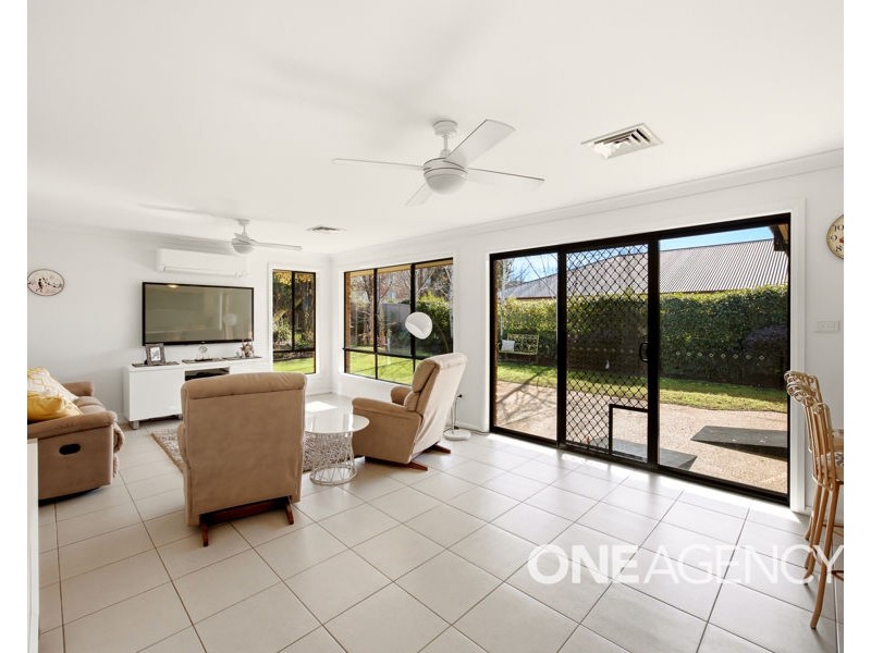 37 BEDERVALE STREET, Bourkelands NSW 2650