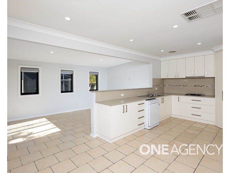 31 GOBORRA STREET, Glenfield Park NSW 2650