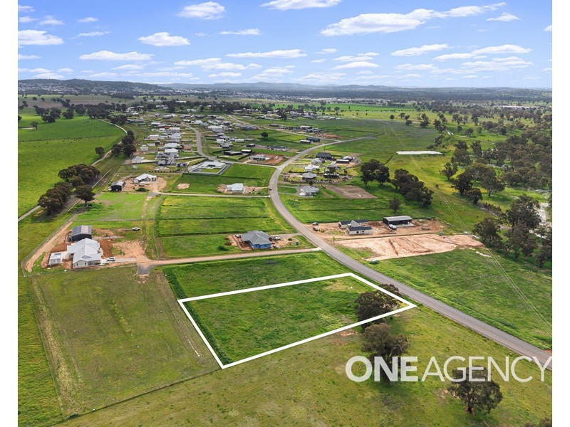56 GOLDEN DRIVE, Gumly Gumly NSW 2652