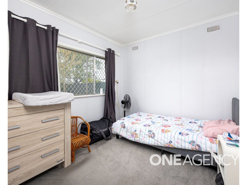 24 THE BOULEVARDE, Kooringal NSW 2650
