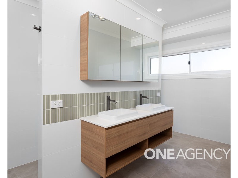 235 MUTTAMA PARADE, Gobbagombalin NSW 2650