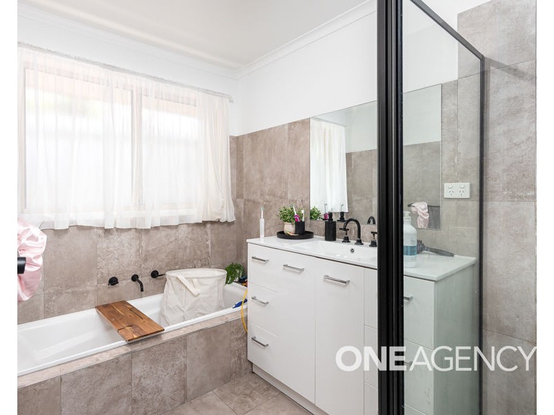 41 FAY AVENUE, Kooringal NSW 2650