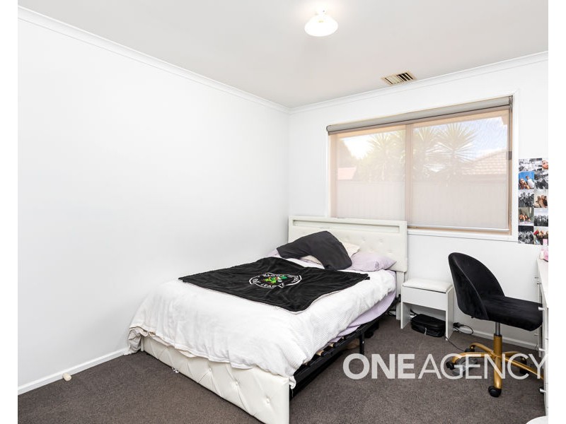 41 FAY AVENUE, Kooringal NSW 2650