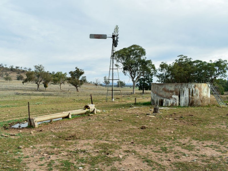 1924 CLIFTON RD, Carroll NSW 2340