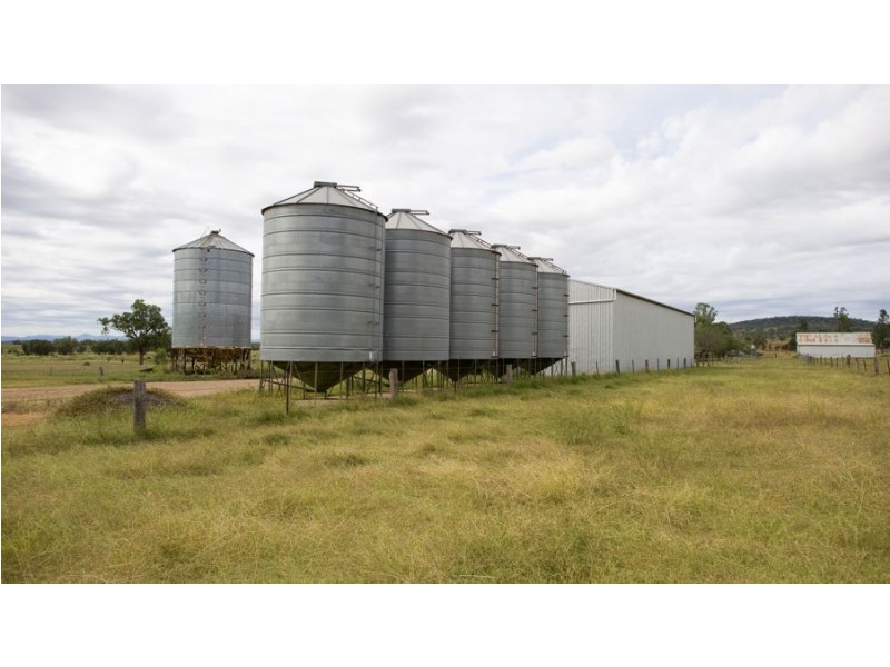 ‘WEST MOOKI’ 70 WILLIEWARINA RD, Caroona NSW 2343