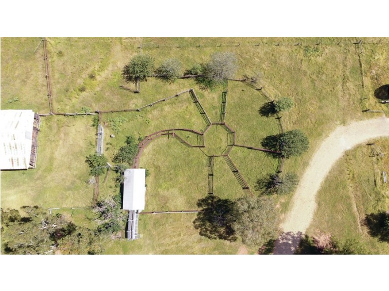 ‘WEST MOOKI’ 70 WILLIEWARINA RD, Caroona NSW 2343