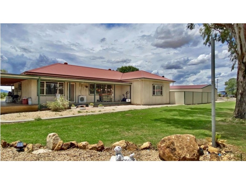 “Bindaree” 43 Orange Grove Rd, Gunnedah NSW 2380