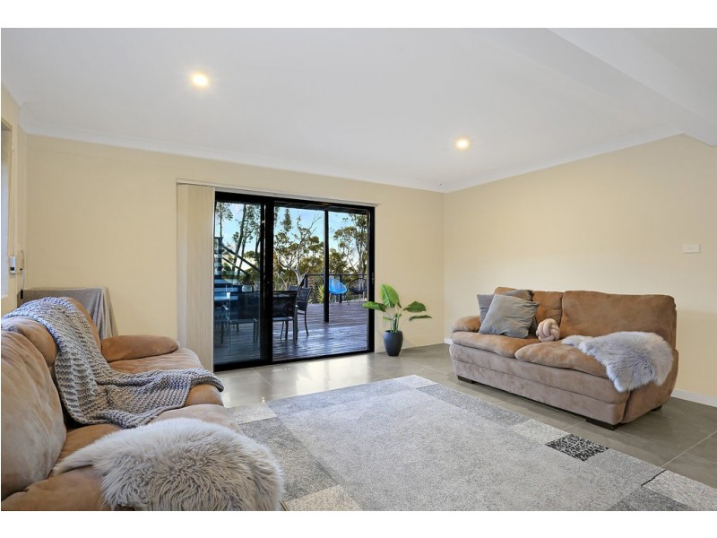 4 Grandview Parade, Hill Top NSW 2575
