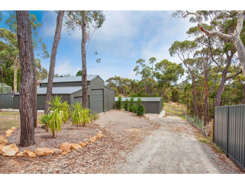4 Grandview Parade, Hill Top NSW 2575