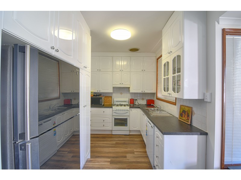 25 Antill Street, Picton NSW 2571