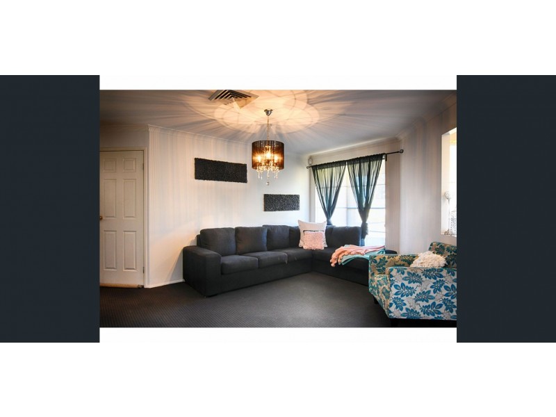 10 Fitzroy Street, Hill Top NSW 2575