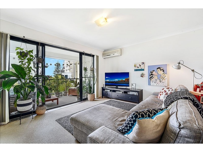 26/6 Fifth Avenue, Burleigh Heads QLD 4220