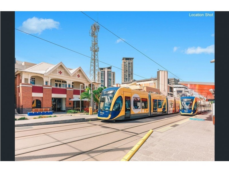 5 Charlton Street, Southport QLD 4215