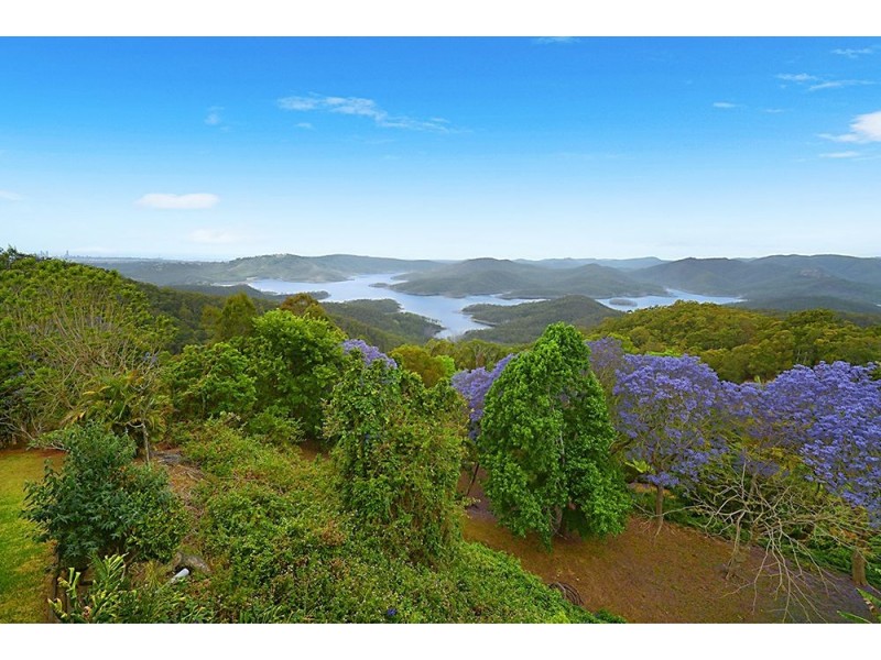 26 Loop Road, Lower Beechmont QLD 4211