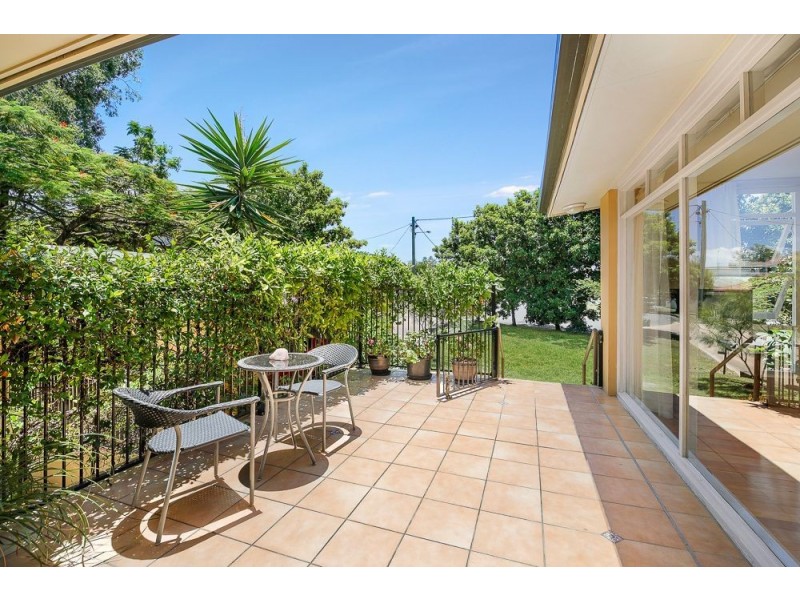 11 Maxwell Brown Drive, Southport QLD 4215