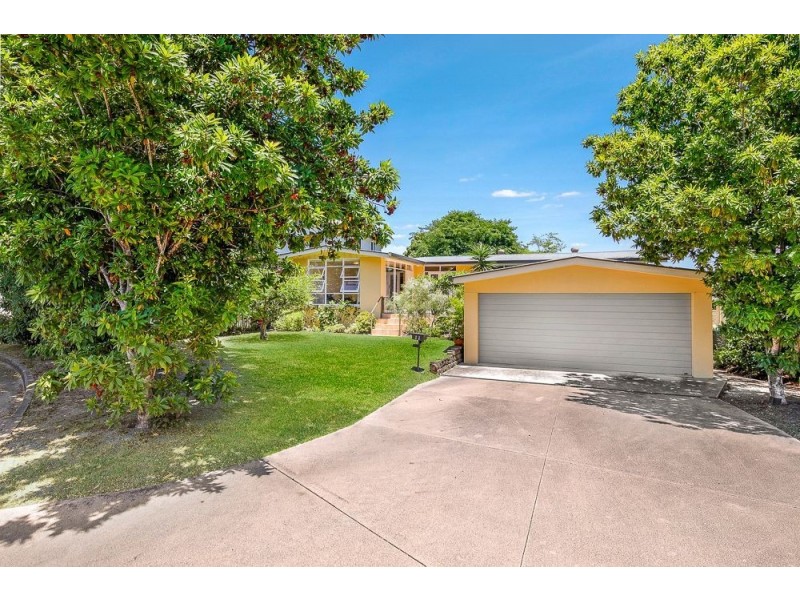 11 Maxwell Brown Drive, Southport QLD 4215