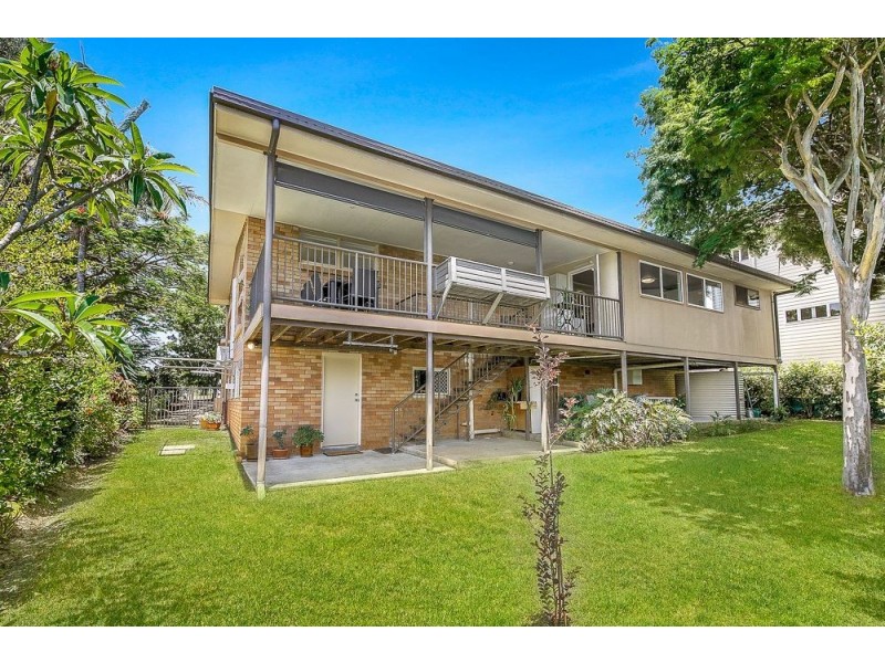 11 Maxwell Brown Drive, Southport QLD 4215