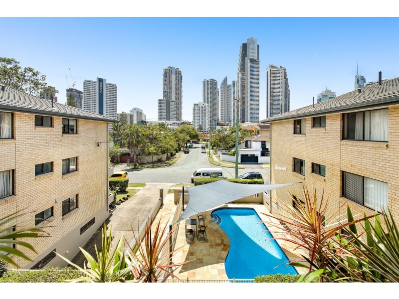 16/26 Stanhill Drive, Chevron Island QLD 4217