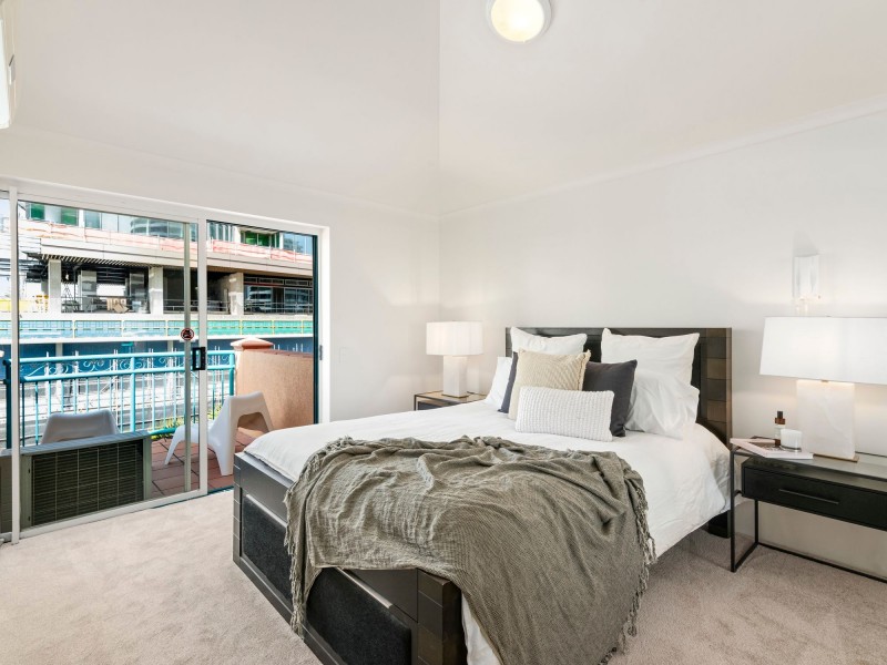 39/11-17 Philip Avenue, Broadbeach QLD 4218