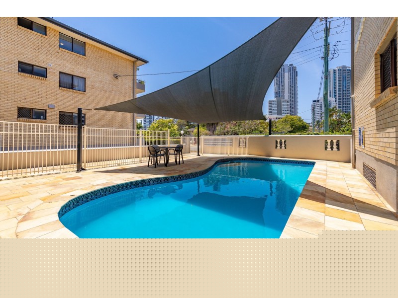 8/26 Stanhill Drive, Chevron Island QLD 4217