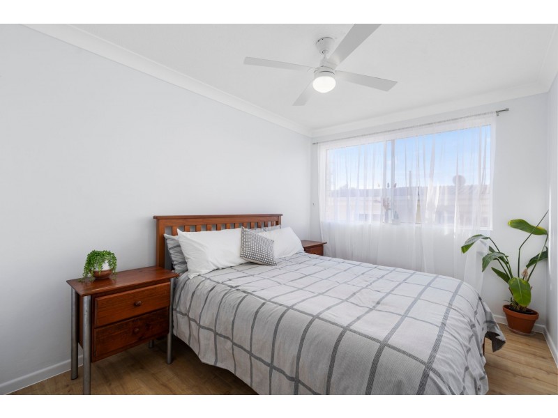 8/26 Stanhill Drive, Chevron Island QLD 4217