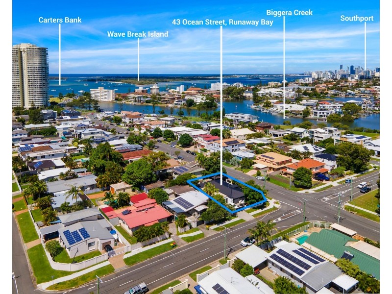 43 Ocean Street, Runaway Bay QLD 4216