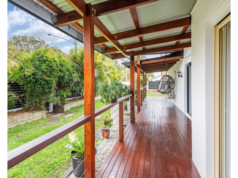 43 Ocean Street, Runaway Bay QLD 4216