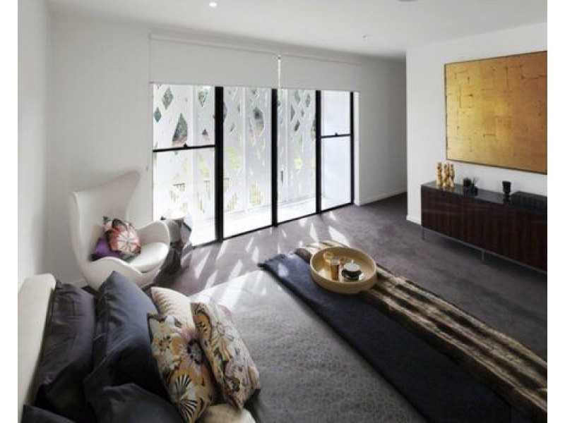 10011 The Boulevard Lane, Benowa QLD 4217