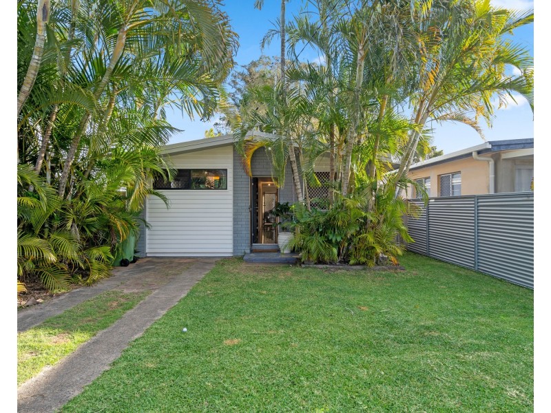 430 Cypress Terrace North, Palm Beach QLD 4221