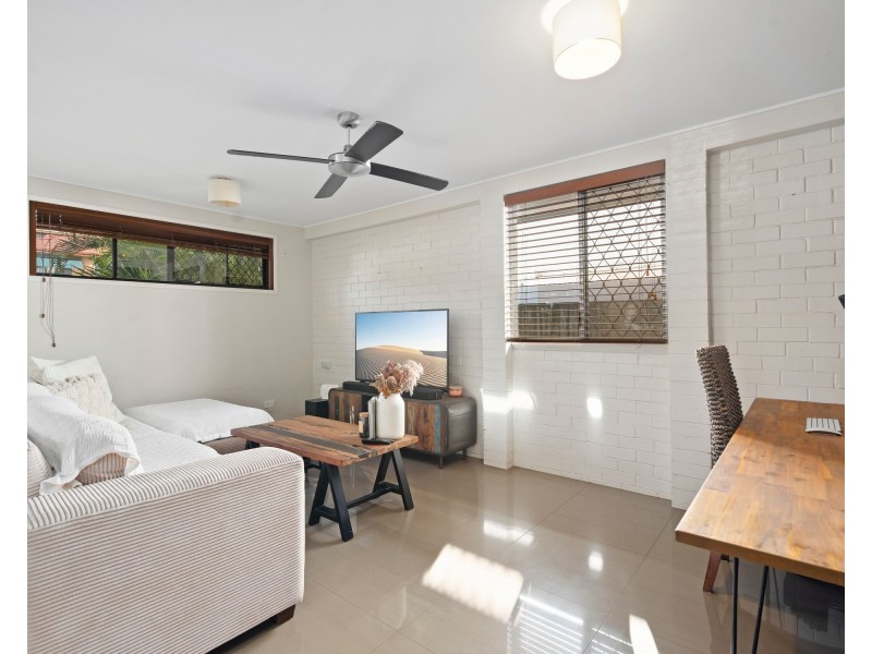 430 Cypress Terrace North, Palm Beach QLD 4221