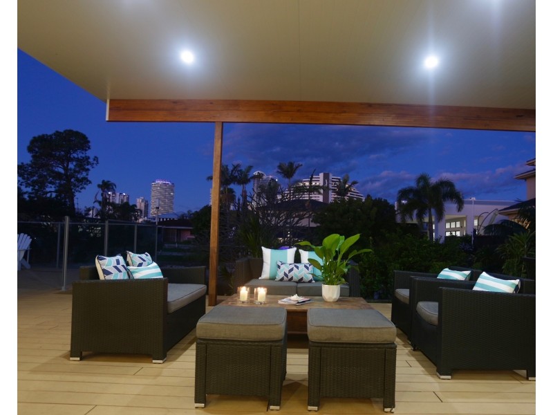 36 Sunshine Boulevard, Broadbeach Waters QLD 4218