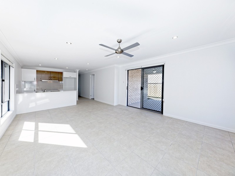 38 Woodline Drive, Spring Mountain QLD 4124