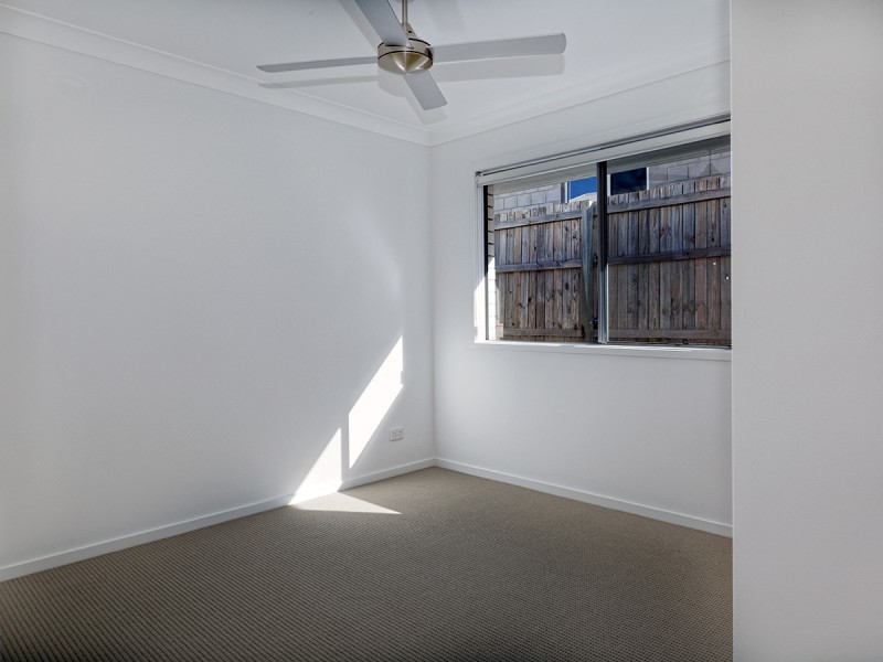 38 Woodline Drive, Spring Mountain QLD 4124