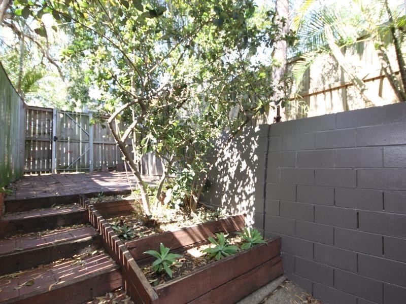 2/28 Riddell Street, Bulimba QLD 4171