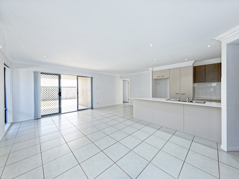 15 Chamomile Street, Springfield Lakes QLD 4300