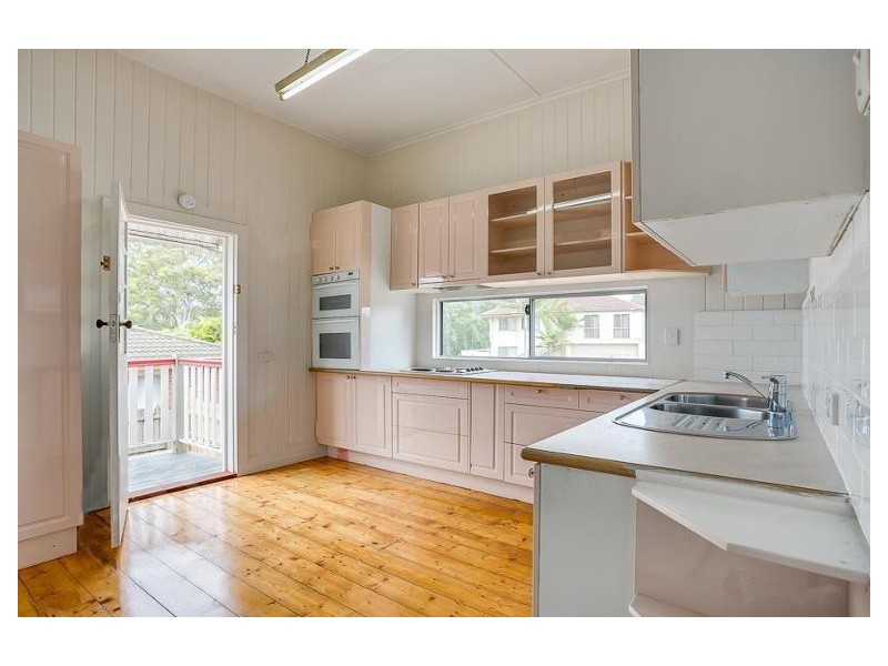 92 Oates Parade, Northgate QLD 4013