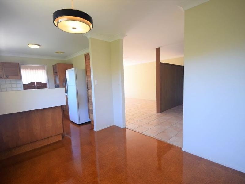 74 Springfield Street, Macgregor QLD 4109