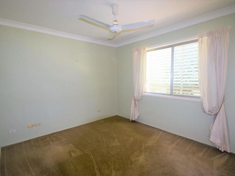 74 Springfield Street, Macgregor QLD 4109