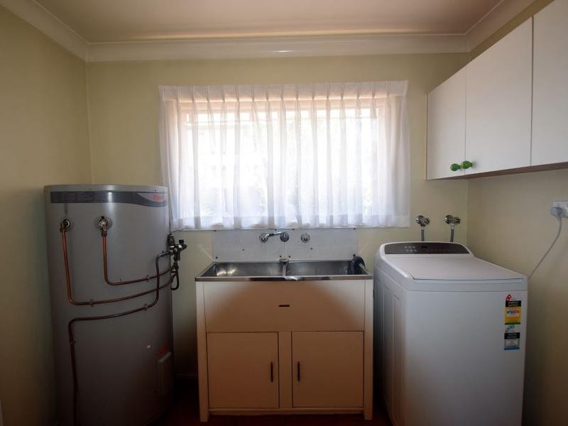 74 Springfield Street, Macgregor QLD 4109