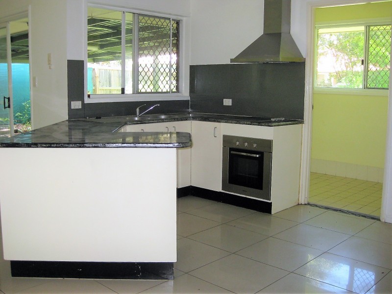 10 Carlie Court, Redbank Plains QLD 4301