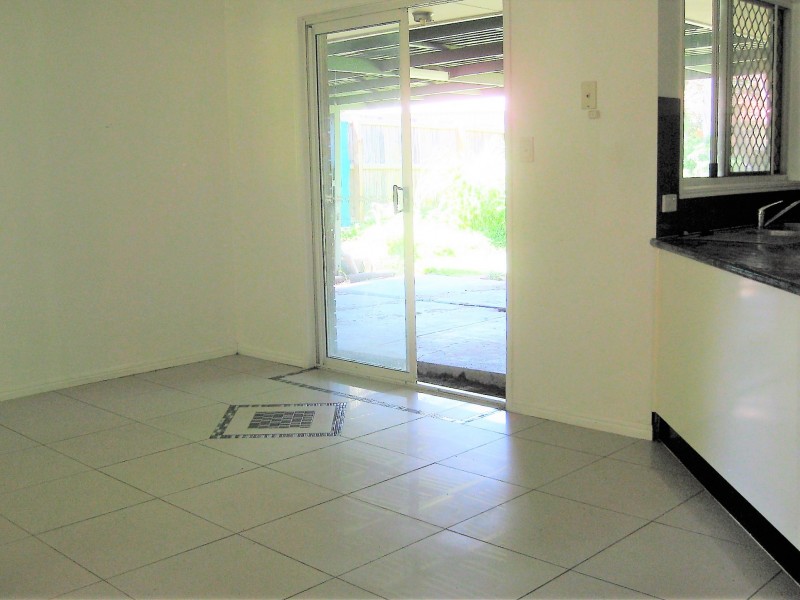 10 Carlie Court, Redbank Plains QLD 4301